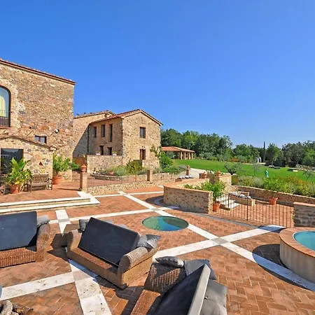 Castello Di Sleeps 27 Pool Air Con *