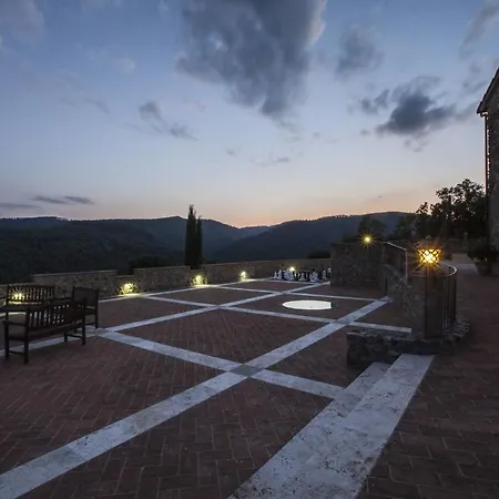 Castello Di Sleeps 27 Pool Air Con *