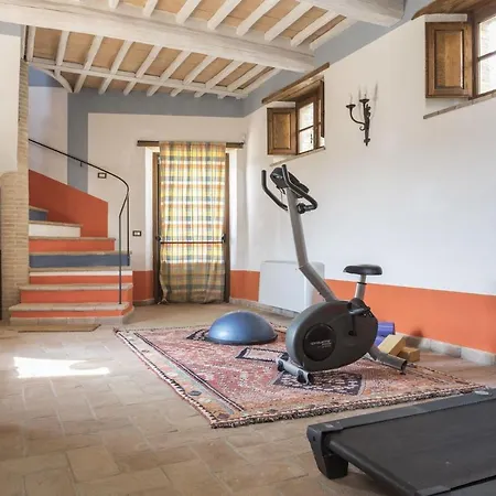 Villa Castello Di Sleeps 27 Pool Air Con