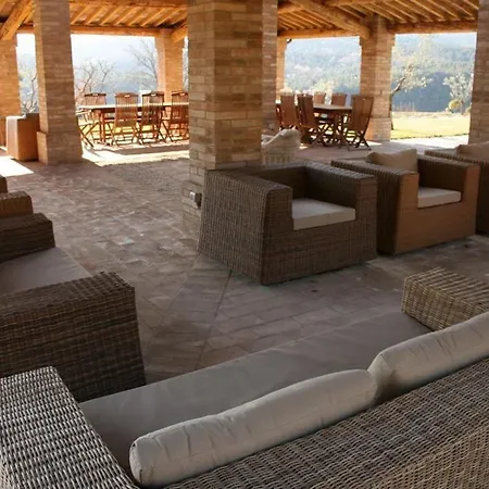 Castello Di Sleeps 27 Pool Air Con * Tocchi