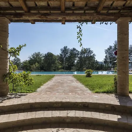 Villa Castello Di Sleeps 27 Pool Air Con Tocchi