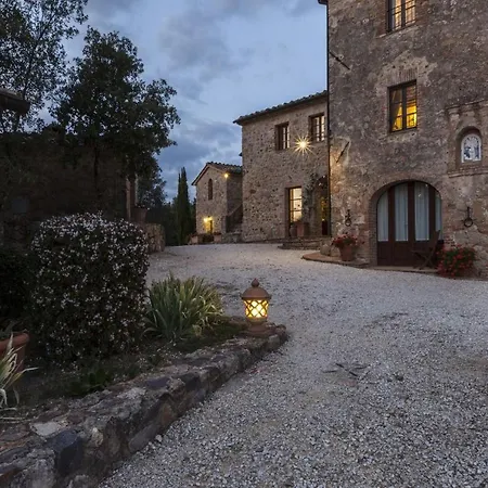 Castello Di Sleeps 27 Pool Air Con Villa