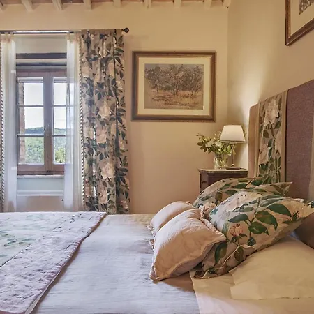 Castello Di Sleeps 27 Pool Air Con Villa Tocchi