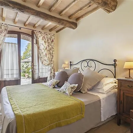 Castello Di Sleeps 27 Pool Air Con * Tocchi