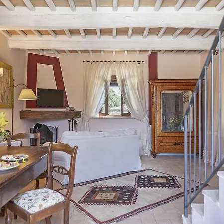 Castello Di Sleeps 27 Pool Air Con Tocchi