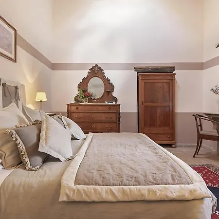 Villa Castello Di Sleeps 27 Pool Air Con Tocchi