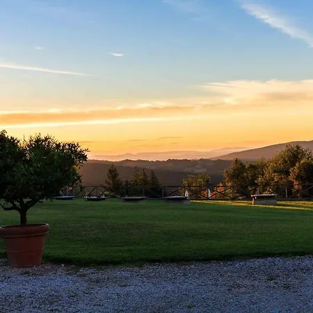 Castello Di Sleeps 27 Pool Air Con Villa Tocchi